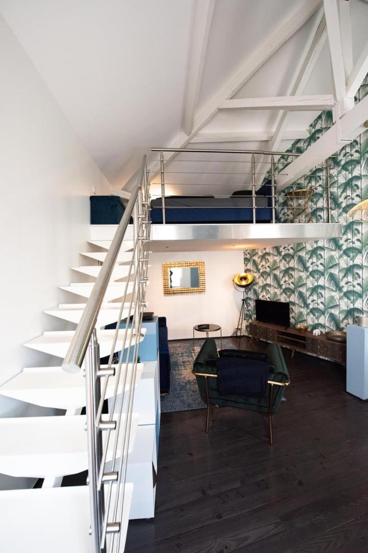 Maison Triplex Jj - Ecrin Verdoyant Au Coeur De Lyon Luaran gambar