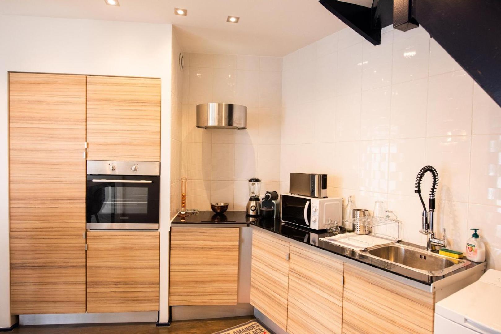 Maison Triplex Jj - Ecrin Verdoyant Au Coeur De Lyon Luaran gambar